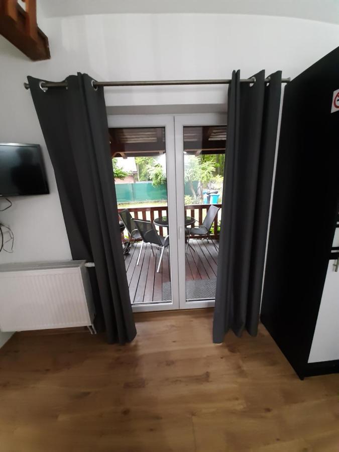 Zacisze Domki Letniskowe Karsibor Świnoujście Esterno foto