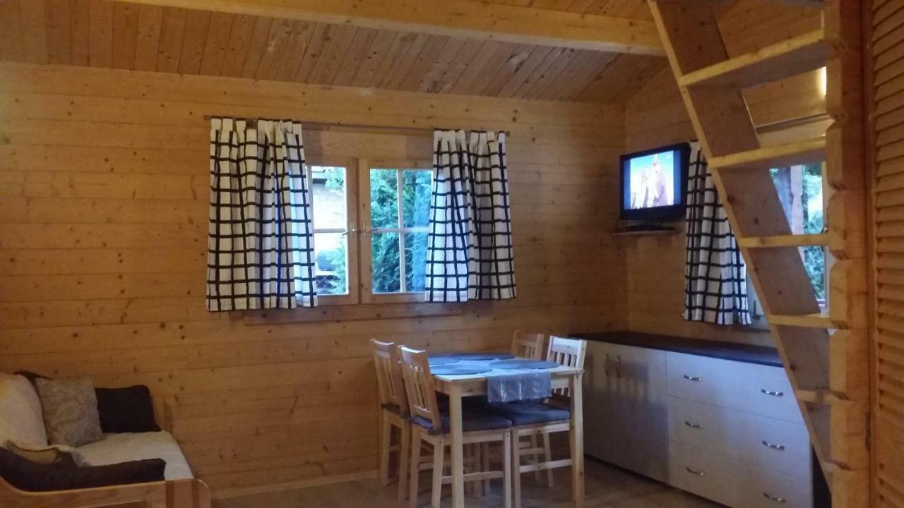 Zacisze Domki Letniskowe Karsibor Świnoujście Esterno foto
